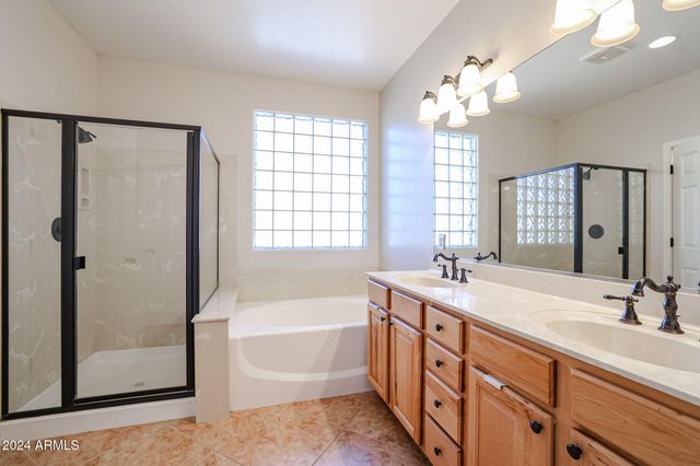 6022 W OBERLIN Way, Phoenix, AZ 85083