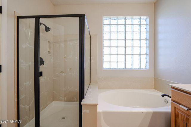 6022 W OBERLIN Way, Phoenix, AZ 85083