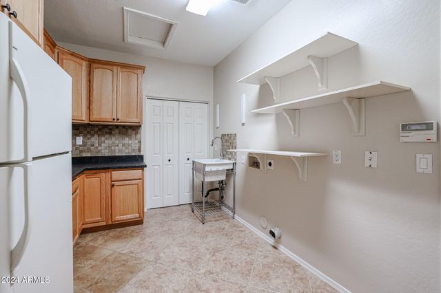 6022 W OBERLIN Way, Phoenix, AZ 85083