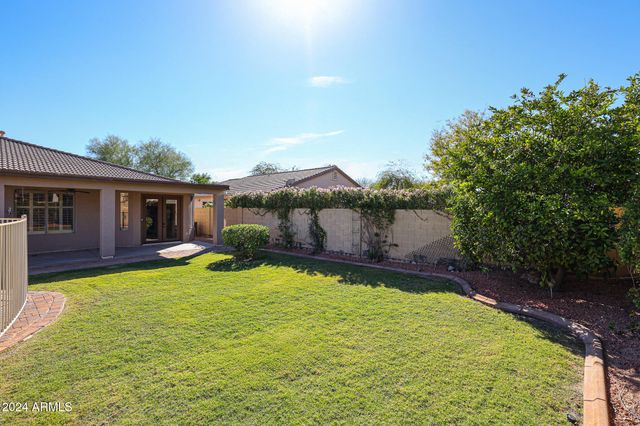 6022 W OBERLIN Way, Phoenix, AZ 85083