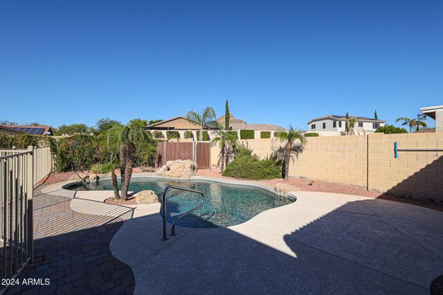 6022 W OBERLIN Way, Phoenix, AZ 85083