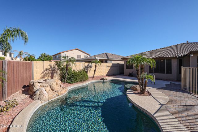 6022 W OBERLIN Way, Phoenix, AZ 85083