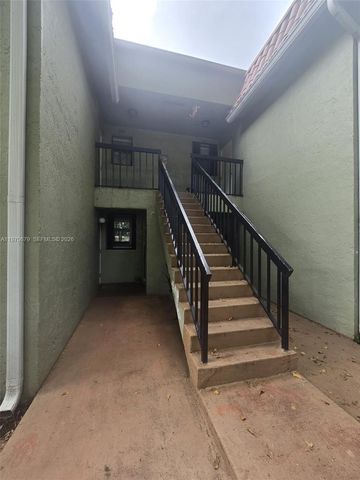 9808 Hammocks Blvd 203-23, Miami, FL 33196