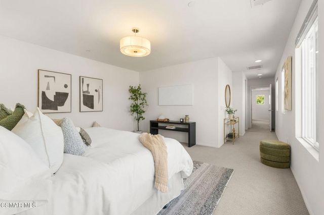 3458 N Oxnard Boulevard, Oxnard, CA 93036