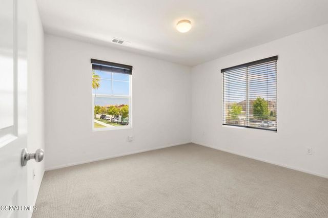 3458 N Oxnard Boulevard, Oxnard, CA 93036