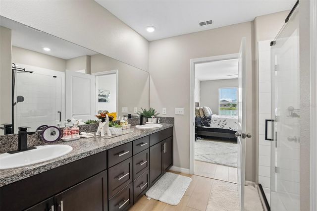 15608 MILLER CREEK DRIVE, Sun City Center, FL 33573