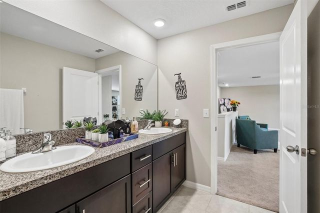 15608 MILLER CREEK DRIVE, Sun City Center, FL 33573