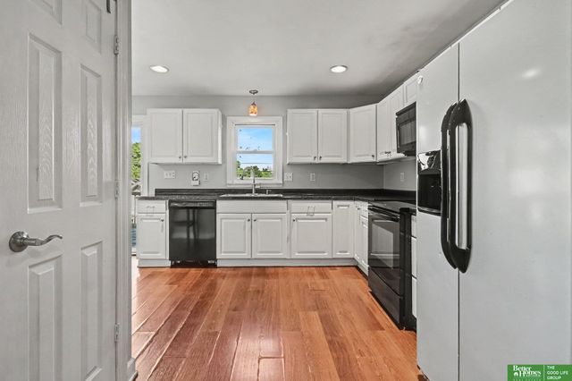 1805 S 55th Street, Omaha, NE 68106