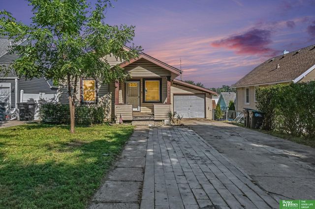 1805 S 55th Street, Omaha, NE 68106