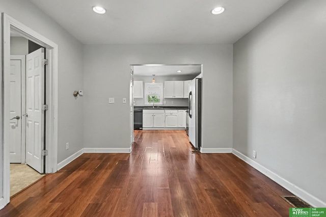 1805 S 55th Street, Omaha, NE 68106