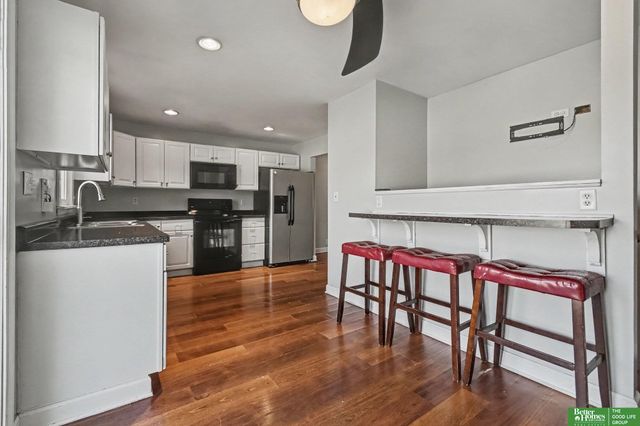 1805 S 55th Street, Omaha, NE 68106