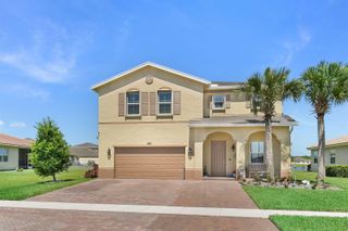 840 Gairloch Lane, Fort Pierce, FL 34947