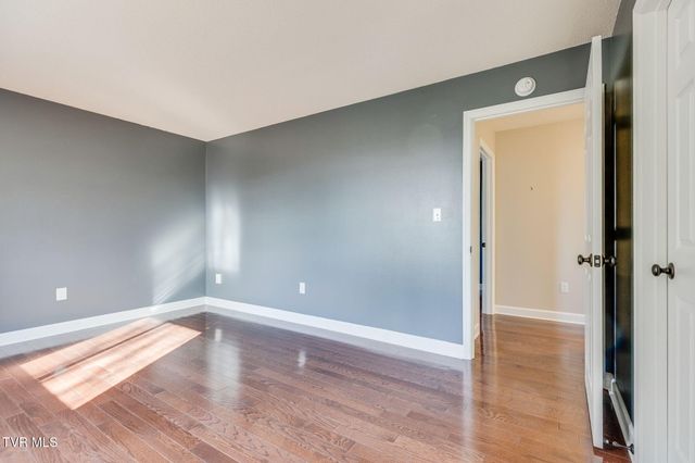 361 Belmont Drive 14, Bristol, TN 37620