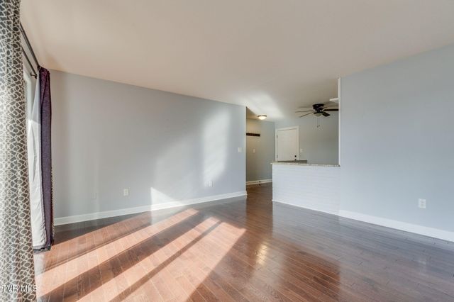 361 Belmont Drive 14, Bristol, TN 37620