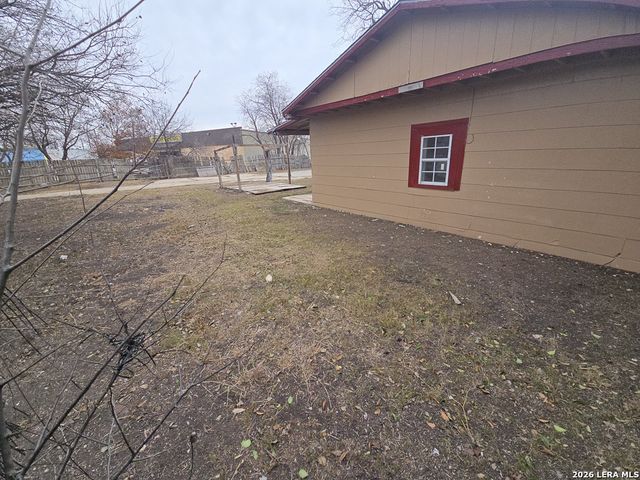 102 Olga, San Antonio, TX 78237