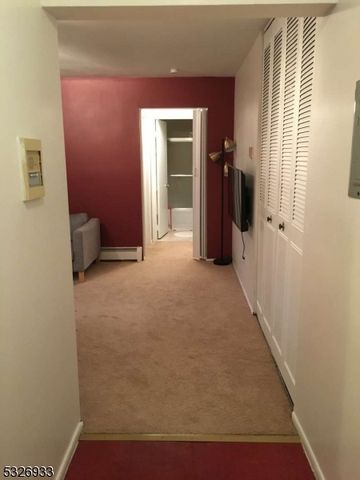 832 Main St, Belleville Twp., NJ 07109
