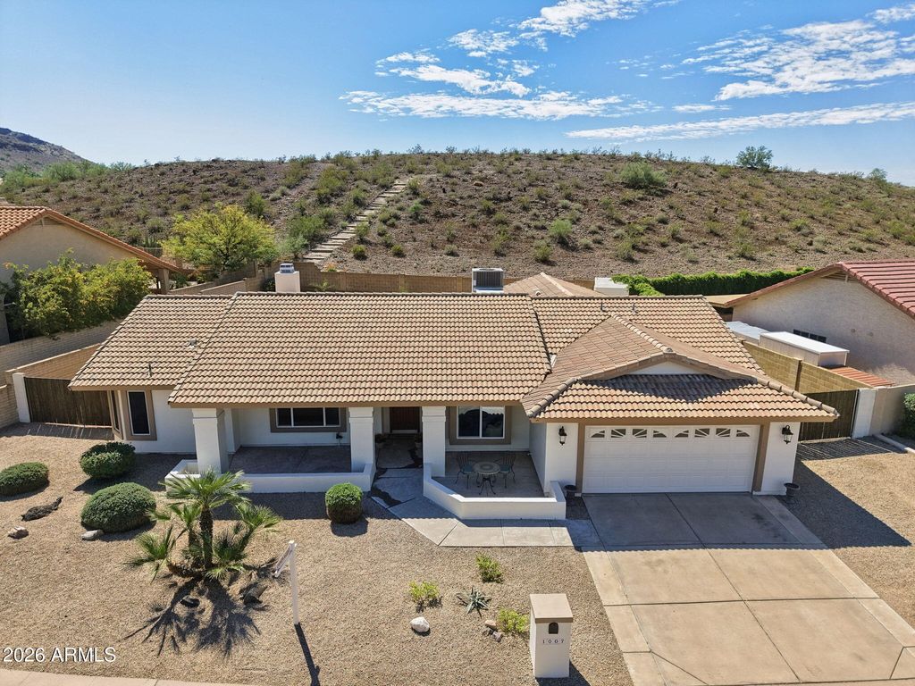 1007 E GRANDVIEW Road, Phoenix, AZ 85022 — photo 3