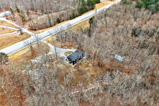 9388 Harrison Ferry Rd, Mcminnville, TN 37110