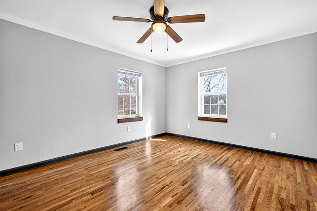 9388 Harrison Ferry Rd, Mcminnville, TN 37110