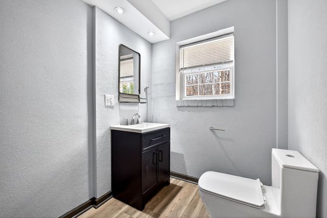 9388 Harrison Ferry Rd, Mcminnville, TN 37110