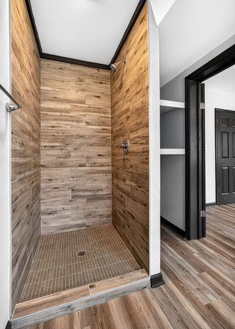 9388 Harrison Ferry Rd, Mcminnville, TN 37110