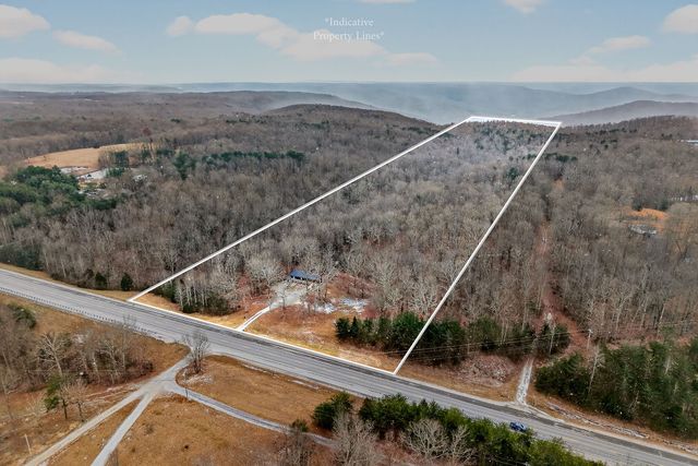 9388 Harrison Ferry Rd, Mcminnville, TN 37110