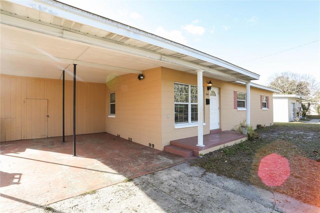 1704 EDMUNDSHIRE ROAD, Orlando, FL 32812