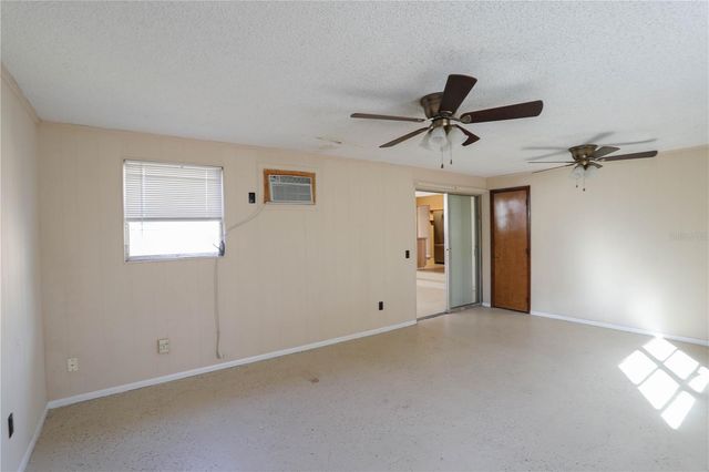 1704 EDMUNDSHIRE ROAD, Orlando, FL 32812