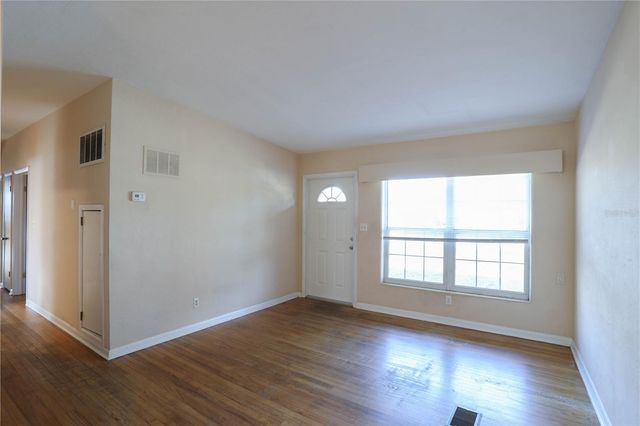 1704 EDMUNDSHIRE ROAD, Orlando, FL 32812