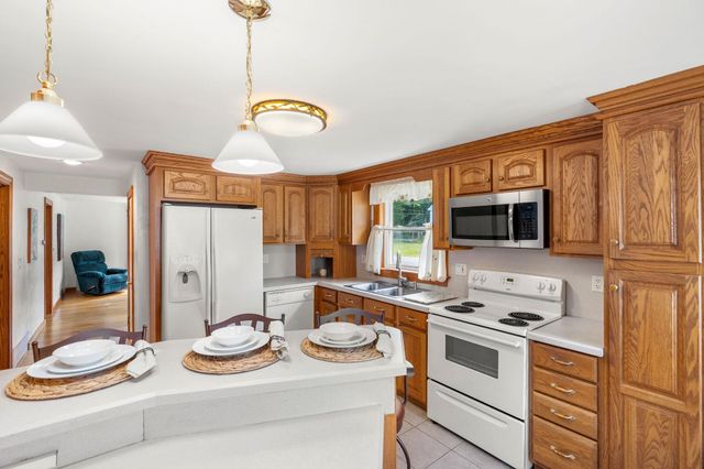 103 Highland Street, Hudson, NH 03051