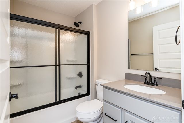 2677 Verdant Lane, Fairborn, OH 45324