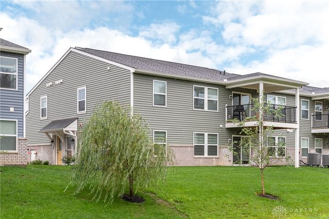 2677 Verdant Lane, Fairborn, OH 45324