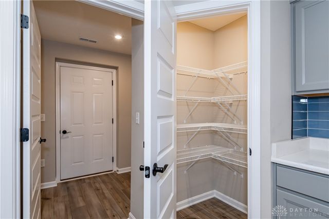 2677 Verdant Lane, Fairborn, OH 45324