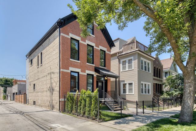 3414 N Hamilton Avenue, Chicago, IL 60618
