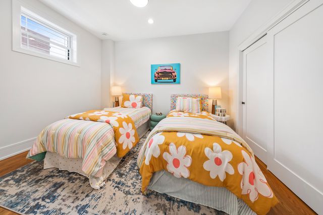 3414 N Hamilton Avenue, Chicago, IL 60618