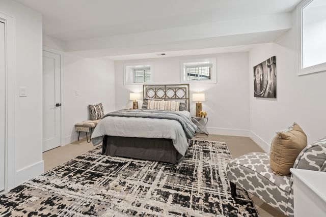 3414 N Hamilton Avenue, Chicago, IL 60618
