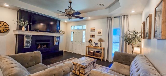 414894 E 1203 Road, Eufaula, OK 74432