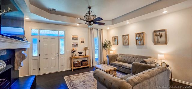 414894 E 1203 Road, Eufaula, OK 74432