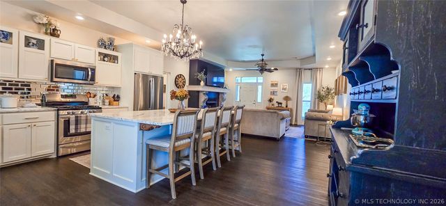 414894 E 1203 Road, Eufaula, OK 74432