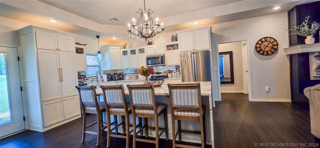 414894 E 1203 Road, Eufaula, OK 74432