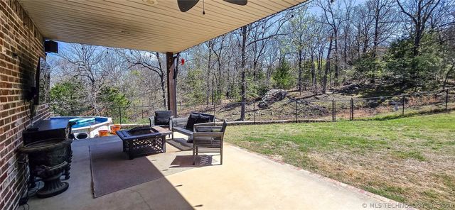 414894 E 1203 Road, Eufaula, OK 74432