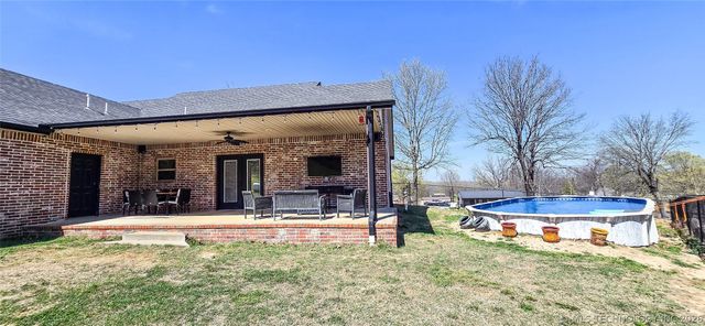 414894 E 1203 Road, Eufaula, OK 74432