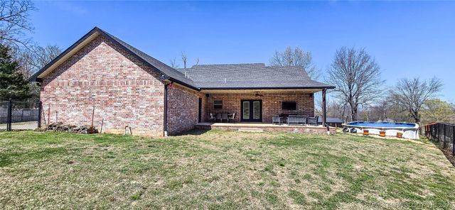 414894 E 1203 Road, Eufaula, OK 74432
