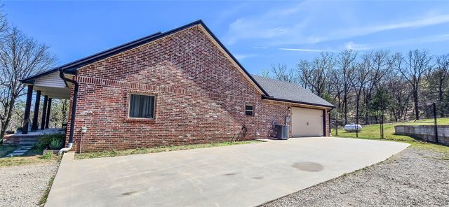 414894 E 1203 Road, Eufaula, OK 74432