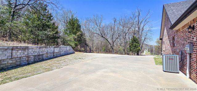 414894 E 1203 Road, Eufaula, OK 74432
