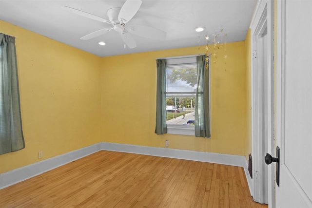 861 BOND STREET, Green Bay, WI 54303