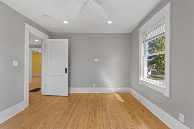 861 BOND STREET, Green Bay, WI 54303