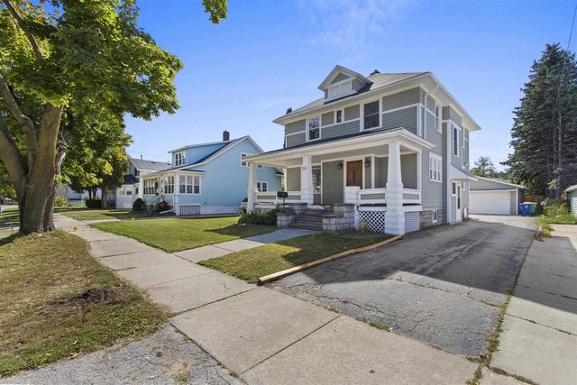 861 BOND STREET, Green Bay, WI 54303