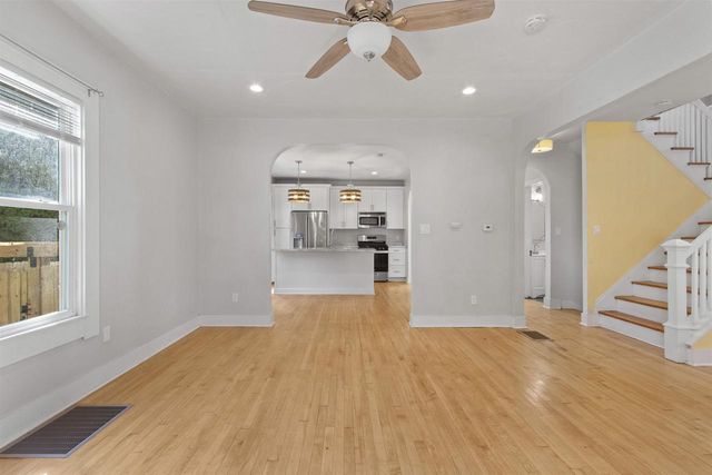 861 BOND STREET, Green Bay, WI 54303