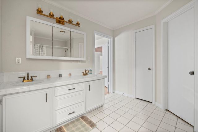 734 Hawkins, Livingston, TX 77351